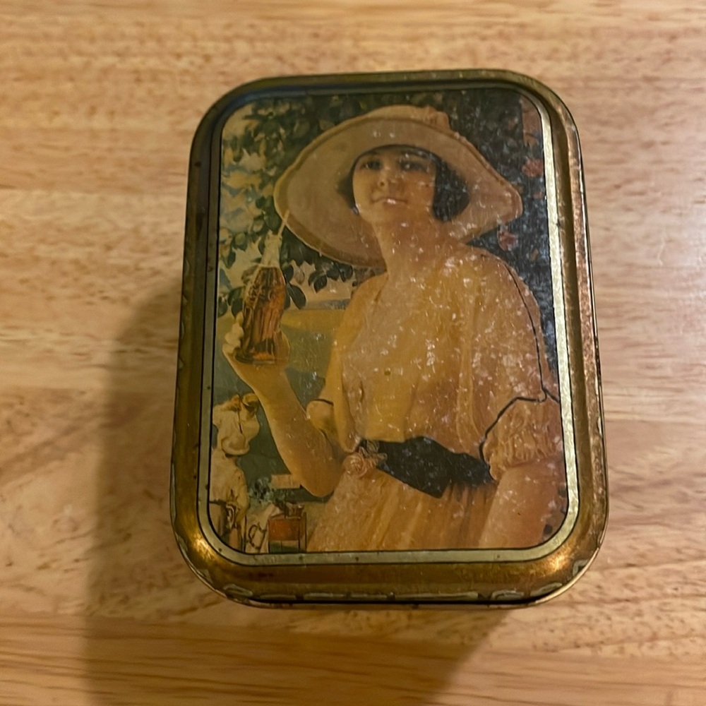 Vintage Coca Cola Tin 1988 Bristolware